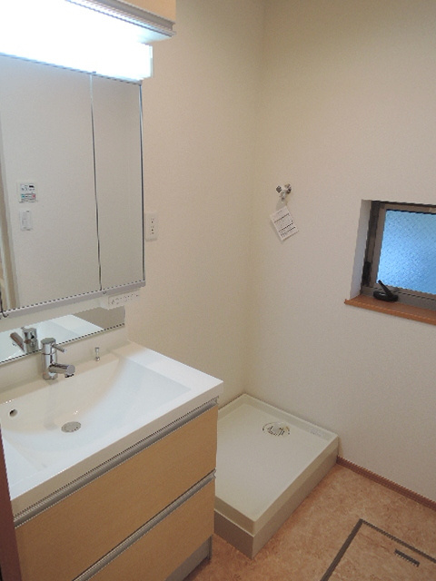 ローズマリナス由比ヶ浜の洗面所