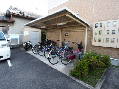 【その他共用部分】 | アムール福 | 駐輪場