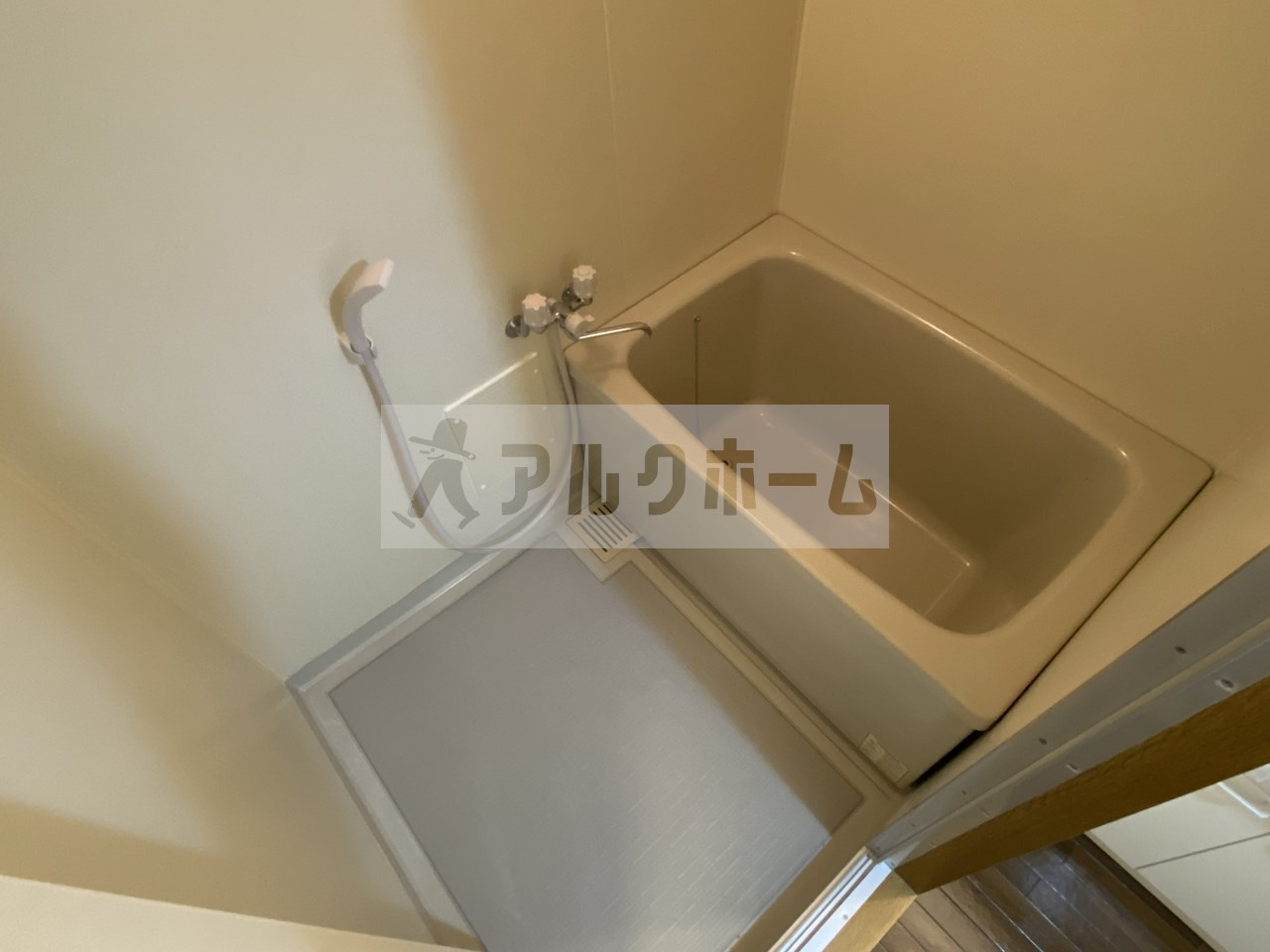 アメニティカタシモの浴室