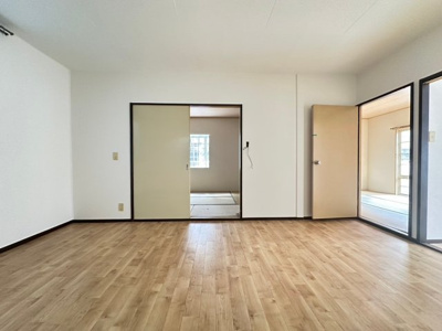 【内装】 | シャロームマイウィンディア