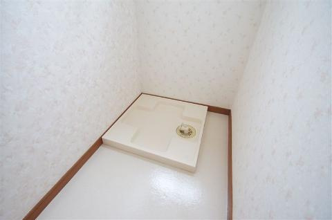 メープル香椎B棟のその他|洗濯機置場