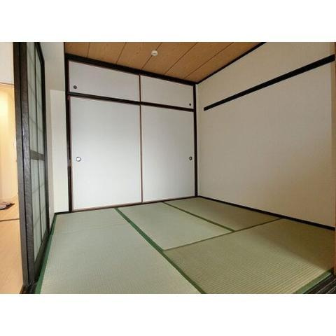 福岡市東区香椎２丁目の賃貸マンションの居間・リビング|室内