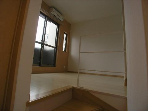 ＣＢ千早レジーナの洗面所|洗面