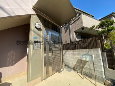 【エントランス】 | グランツ寝屋川
