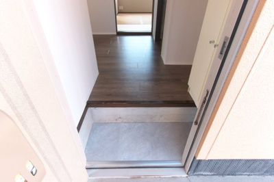 【玄関】 | デュオライフ弥生Ｂ
