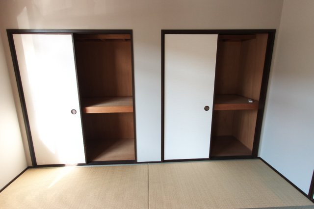 デュオライフ弥生Ｂの収納