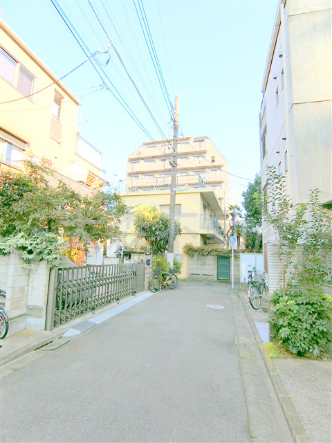 ルーブル蒲田十番館の周辺