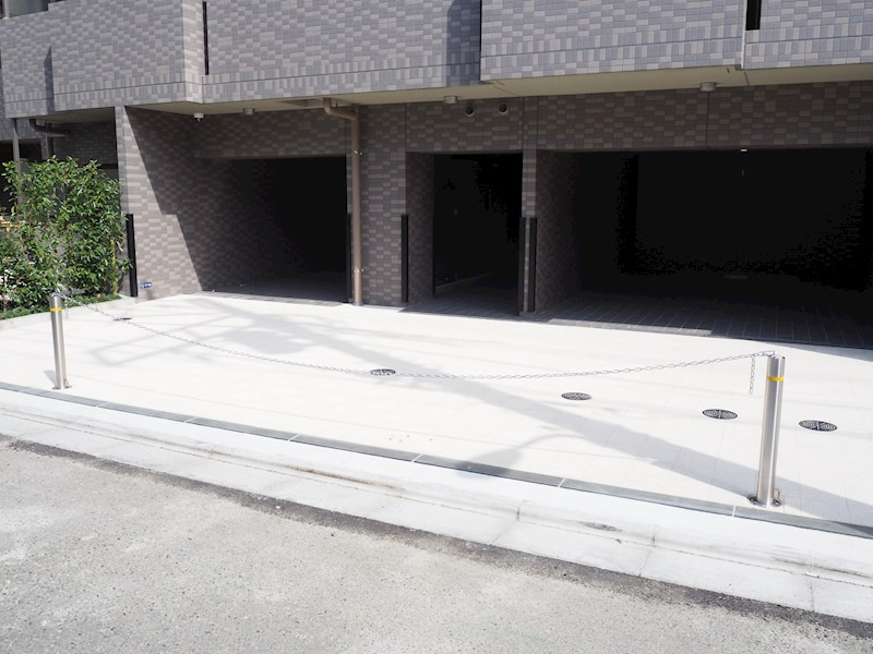 ルーブル蒲田十番館の駐車場