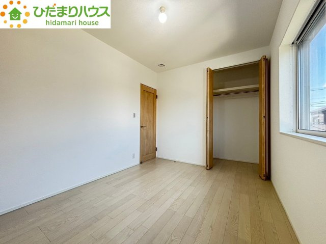 行田市藤原町　中古一戸建て　タマタウン　09の洋室