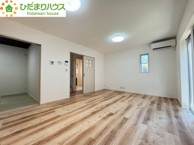 行田市深水　Ⅱ　タマタウン　中古一戸建て　02の居間・リビング