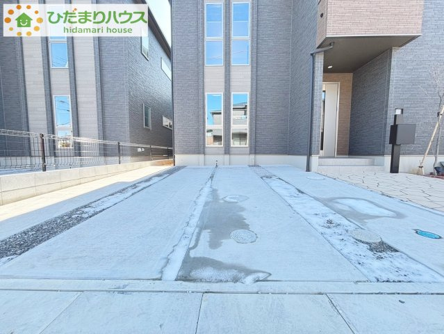 行田市深水　未入居物件　タマタウン　05の駐車場