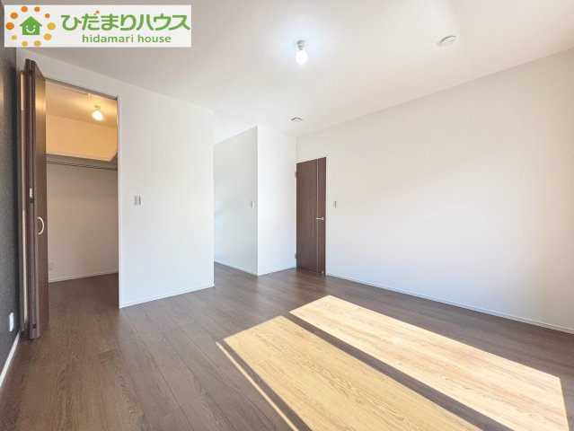 行田市深水　未入居物件　タマタウン　06の収納