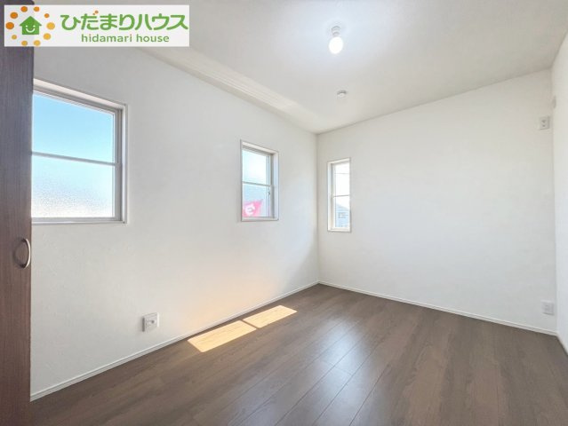 行田市深水　未入居物件　タマタウン　06の子供部屋