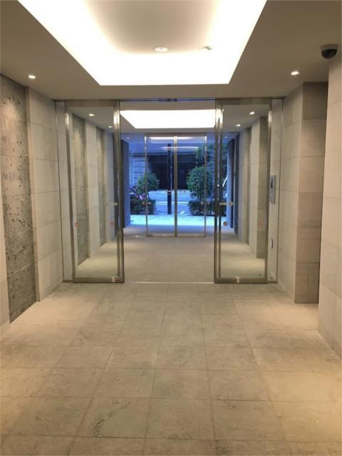 ナナエイニホンバシ（ＮＡＮＡＥＩ　日本橋）のロビー|建物の内部です