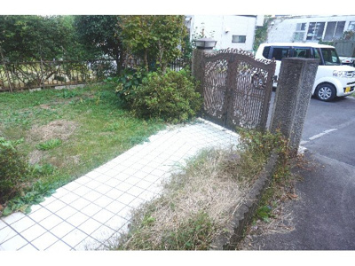 【庭】 | 山本2丁目貸家