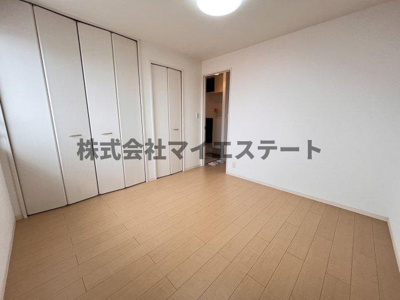 【寝室】 | メゾンセレナ | 別部屋写真