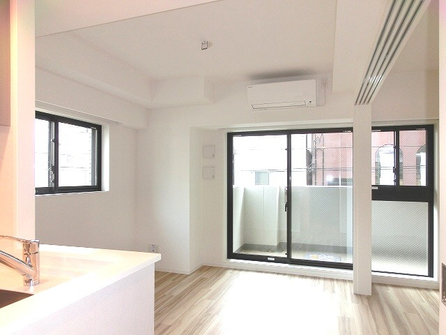 コスモグラシア浅草