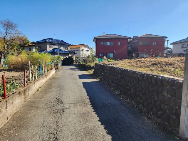 高崎市棟高町売土地の前面道路含む現地写真