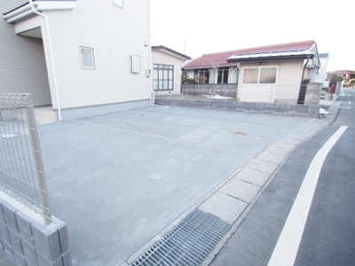 【駐車場】 | パパまる　南沢又　２号棟