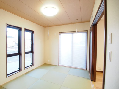 【居間・リビング】 | スマイル　南沢又　１号棟