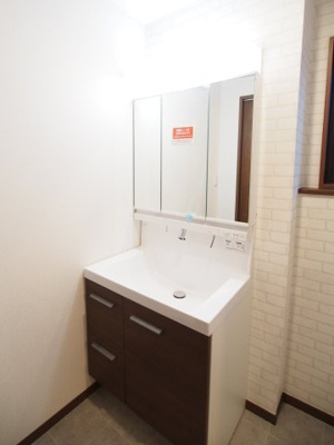 【独立洗面台】 | スマイル　南沢又　１号棟
