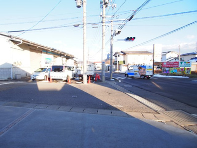 【前面道路含む現地写真】 | スマイル　南沢又　１号棟 | ★内覧予約でブランド米2kg★