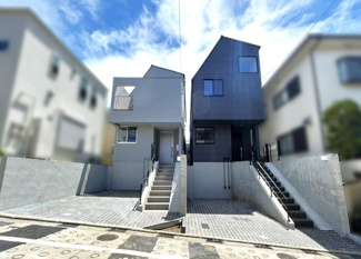 【外観】 | ご自宅から現地まで、当社スタッフがお車にて、「お迎え・お送り」をしております。ぜひお気軽にお問い合わせくださいませ♪
2025年7月27日撮影