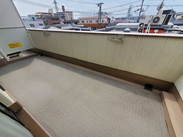 エステート吉田のバルコニー