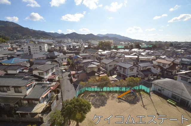 ホワイトキャッスル上の原C棟の展望