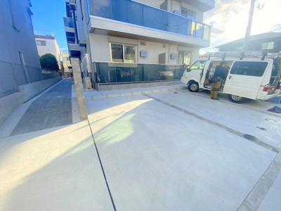 【駐車場】 | オリーブ東雲本町 | 敷地内に駐車場あります！