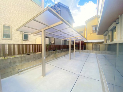 【その他共用部分】 | オリーブ東雲本町 | 駐輪場には屋根がついており雨の日も困りません。