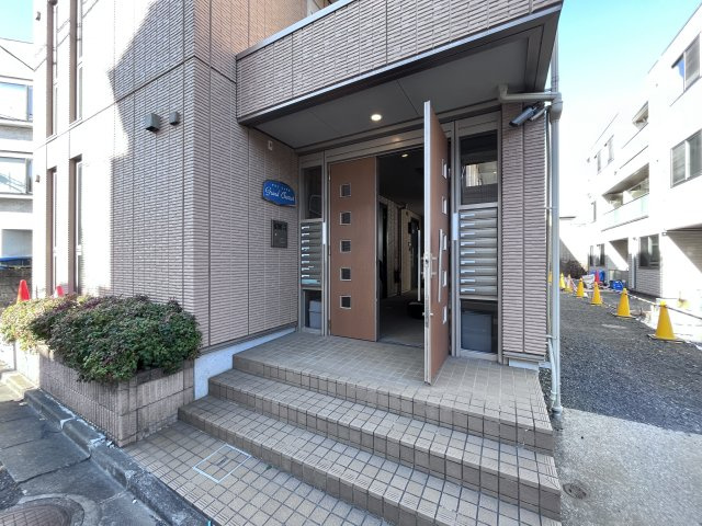 Ｇｒａｎｄ　Ｃｈａｒｉｏｔのエントランス|オートロック付きエントランス♪