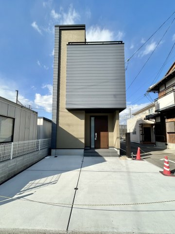 野洲市野洲　新築戸建ての外観