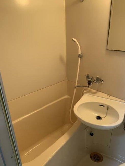 サンライズビルの浴室