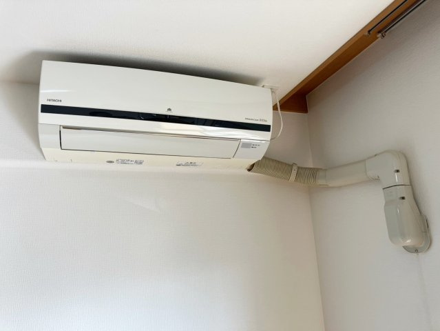 ロイヤルガーデン宇多津四番丁の冷暖房・空調設備