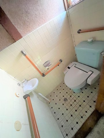 【トイレ】 | 上宇部小学校に通える中古住宅　宇部市山門３丁目 | トイレです