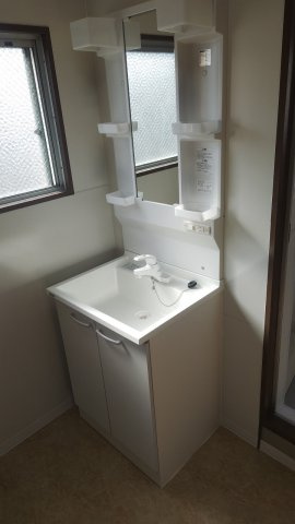 三陽南マンションの洗面所