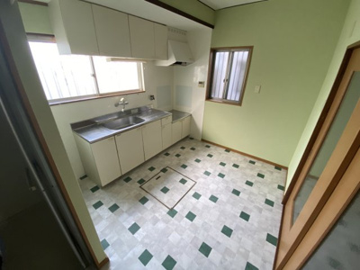 【居間・リビング】 | 西古室1丁目戸建