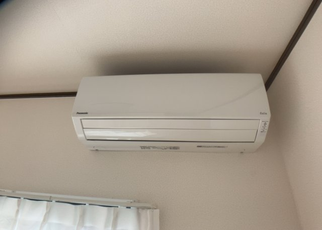 【冷暖房・空調設備】 | レサージュ相模原壱番館 | 設備と言っても種類が多く、欲しいものすべてが設置されていることは少ないでしょう。そのため、予めご家族でどの設備が必須になるかなどを決めてから現地を見学することでより住み始めの想像が出来ていいでしょう。