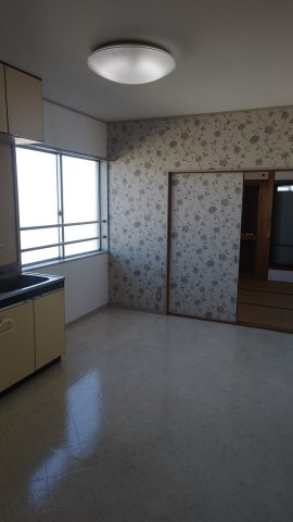 ガーデン・パレスの居間・リビング