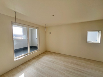 【洋室】 | 西見前１１地割 | フローリングはベッドやソファ、テーブルなどの洋風家具を配置しやすく、インテリアの自由度が高いです