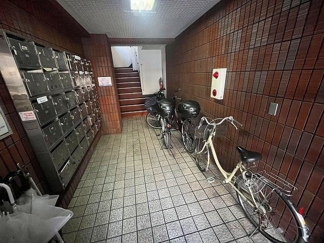 スタープラザ東雲のロビー