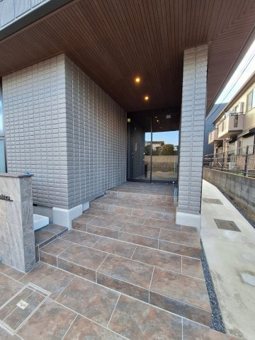 ＴｈｅＣｏｕｒｔＫａｓｈｉｗａ　ザコートカシワのエントランス|★落ち着いたエントランスです★