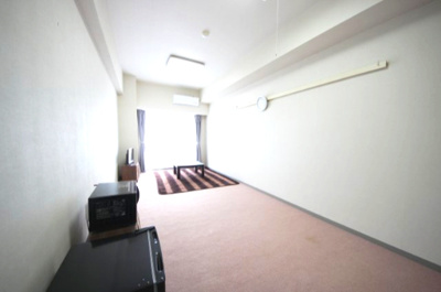 【居間・リビング】 | ヴェルドール琵琶湖リゾート | 居室別角度