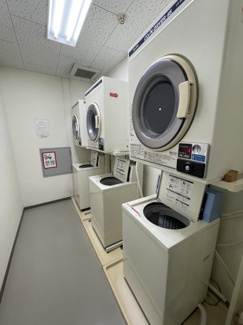 【その他共用部分】 | ヴェルドール琵琶湖リゾート | コインランドリー