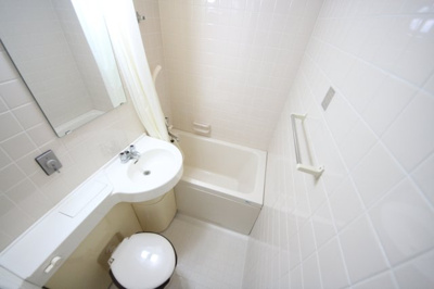 【トイレ】 | ヴェルドール琵琶湖リゾート | ユニットバス