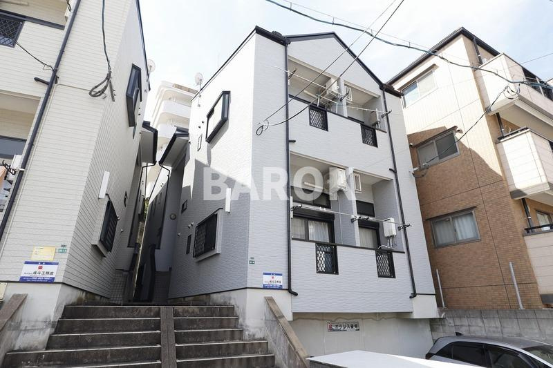 福岡市早良区高取１丁目のアパートの外観