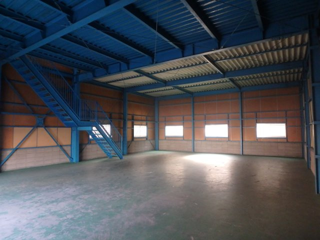 堺市北区百舌鳥陵南町　貸倉庫659651の内装