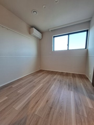 ＴｈｅＣｏｕｒｔＫａｓｈｉｗａ　ザコートカシワの洋室|★洋室・全部屋エアコン付き★