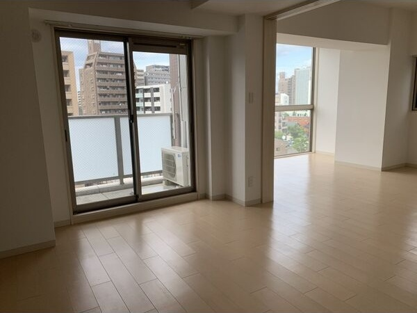 BERG IZUMI(ベルグイズミ)の居間・リビング